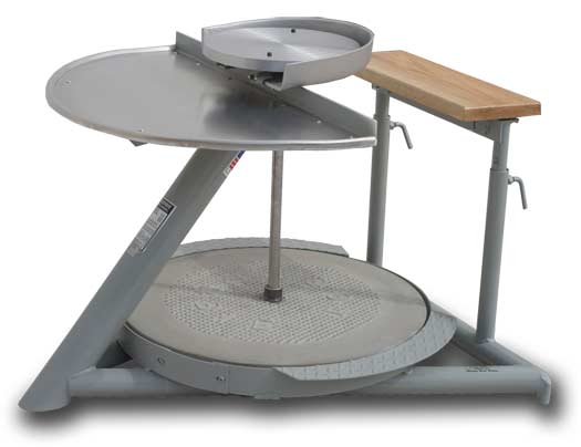 Laguna kickwheel with adjustable plastic bench seat